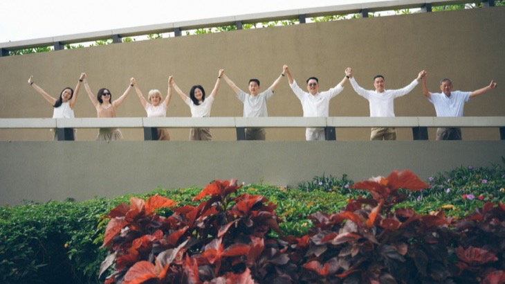 Revolutionizing Social Media: Exploring the Positive Impact of Therr's Innovative Reward System